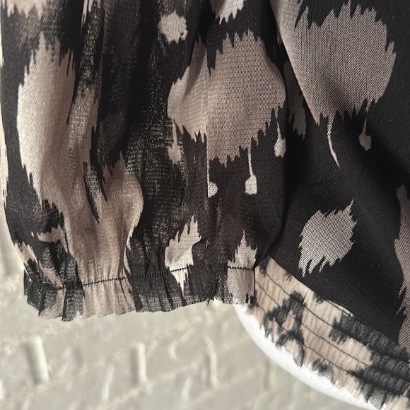 INC International Blouse Large - Picture 9 of 15